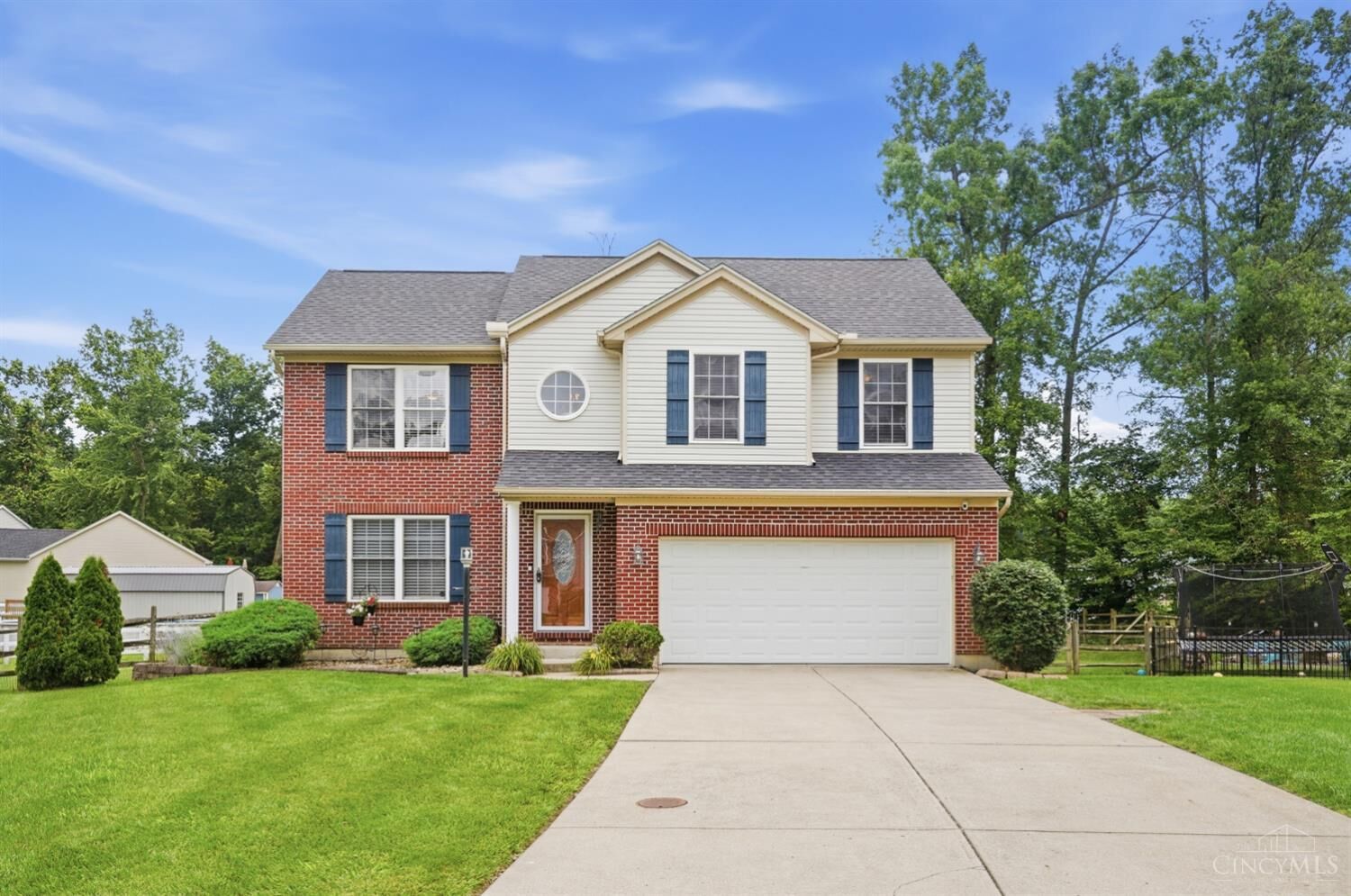 Property Photo:  1553 Deerwoods Drive  OH 45150 