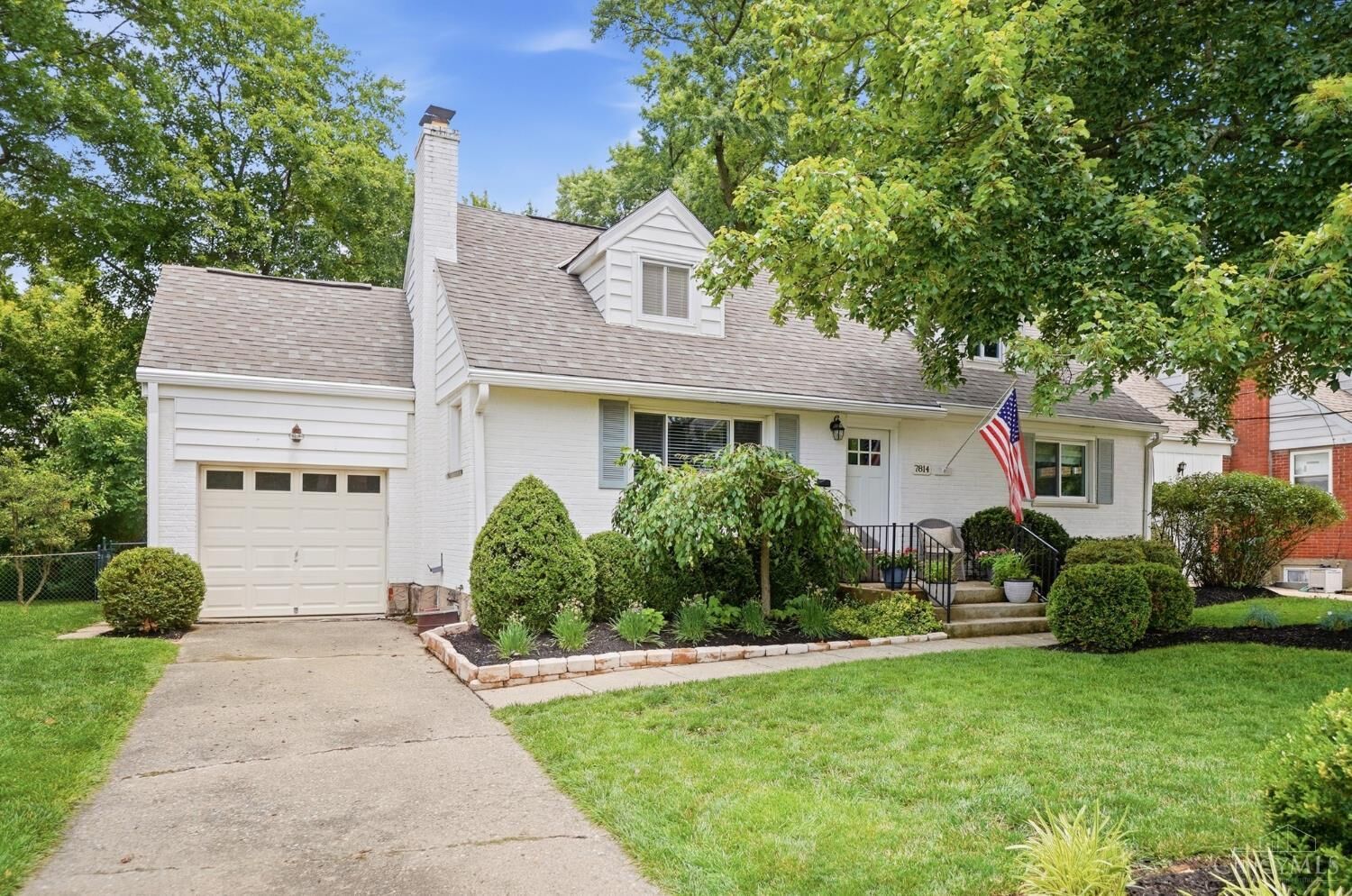 Property Photo:  7814 Buckeye Crescent  OH 45243 