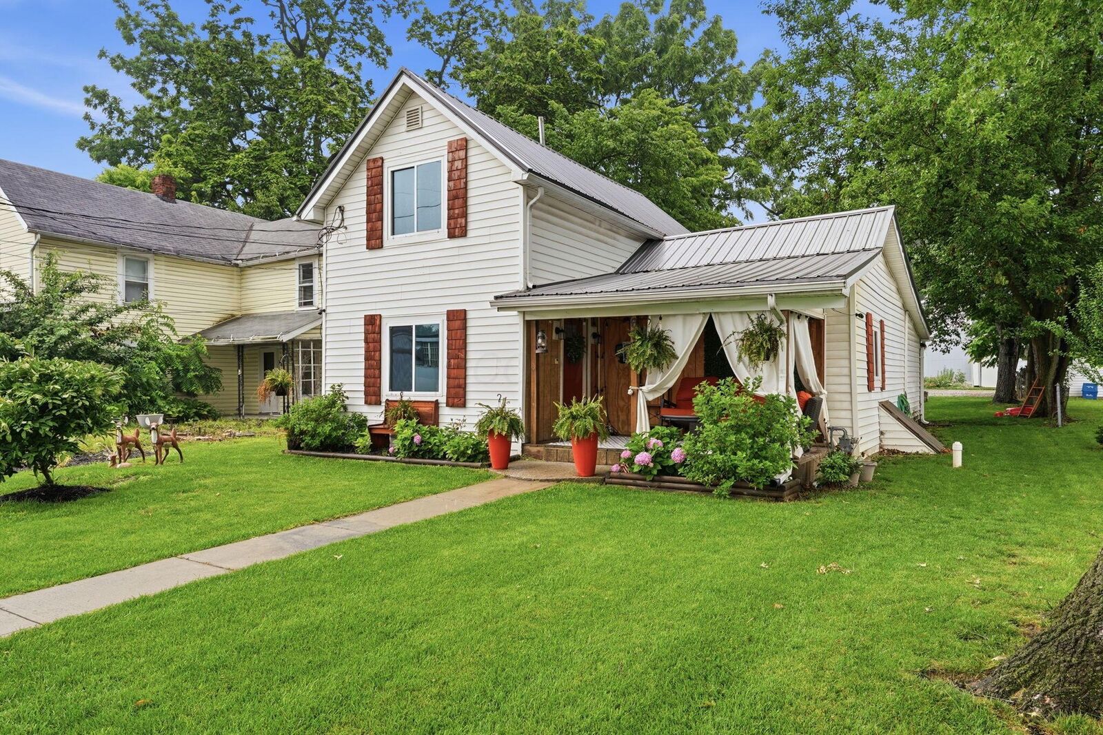 Property Photo:  603 Dunlap Street  OH 43015 