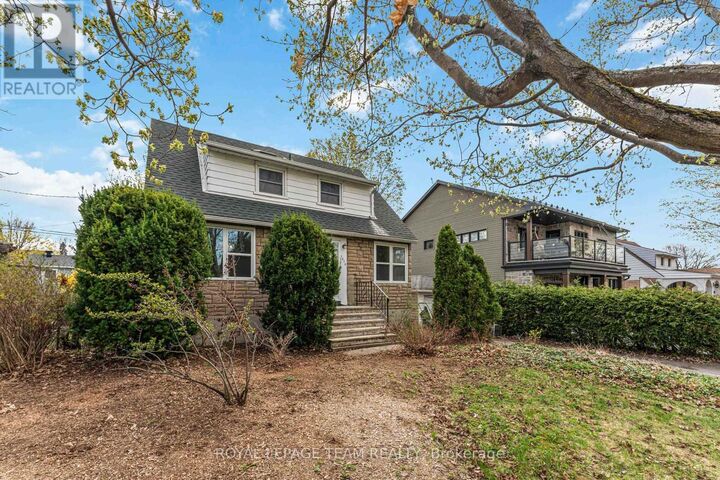Property Photo:  1272 Livingstone Avenue  ON K1H 7P8 