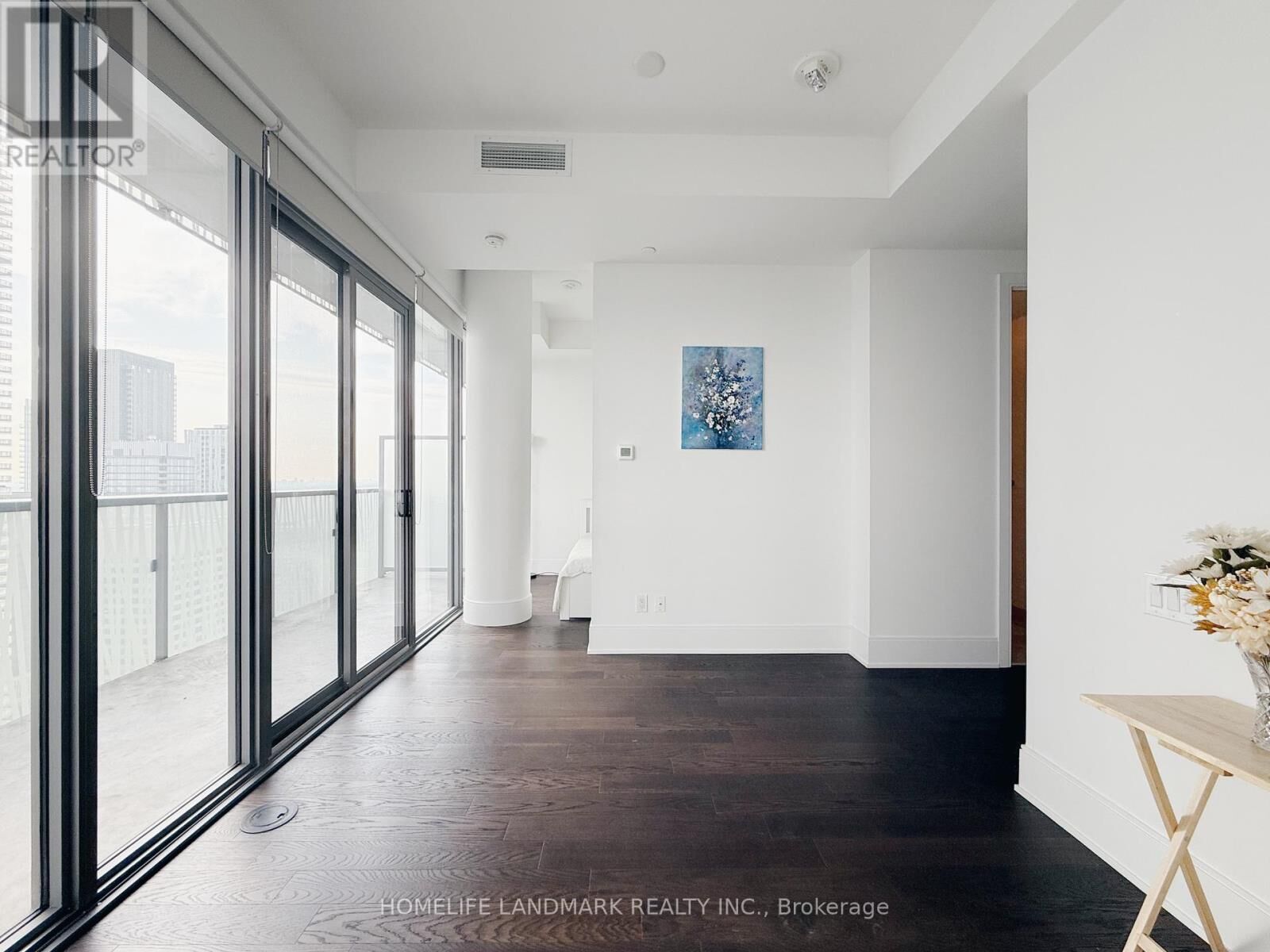 Property Photo: 50 Charles Street East Lph5005 ON M4Y 0C3