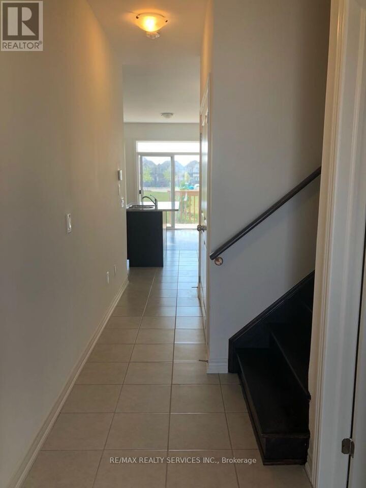 Property Photo: 25 Hogan Manor Drive ON L7A 4V3