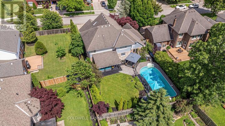 Property Photo:  54 Grasmere Crescent  ON N6G 4N8 