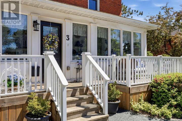 Property Photo:  3 Ontario Ave  ON P6B 1E1 