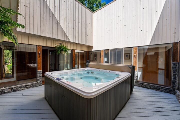 Property Photo: 3762 Nanaimo Crescent BC V2T 4Z7