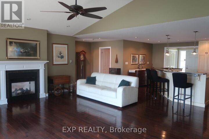 Property Photo:  2674 Lakeshore Drive  ON L0K 1B0 
