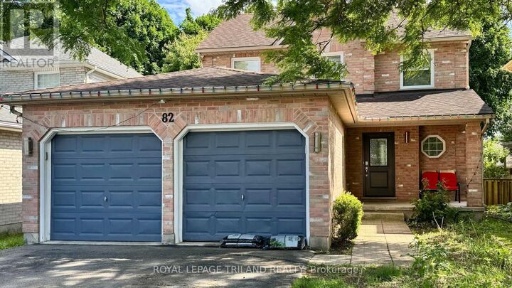 Property Photo:  82 Meadowridge Road  ON N6H 5E6 