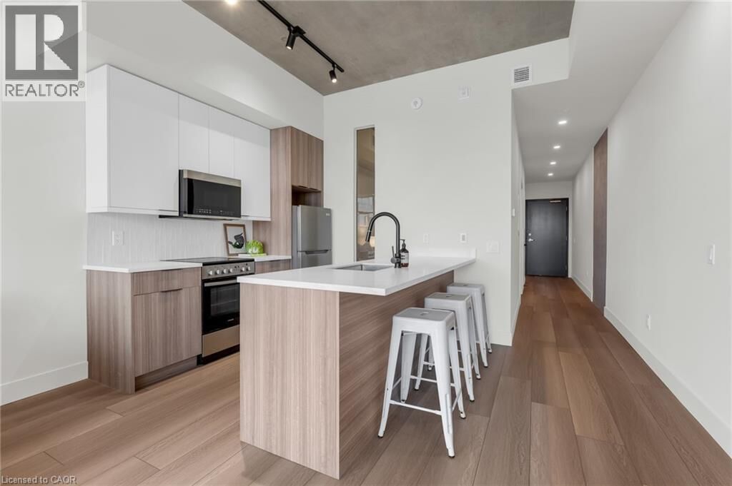 Property Photo:  24 Augusta Street 806  ON L8N 1P7 