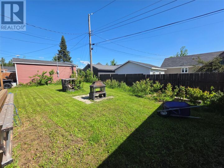 Property Photo:  413 Jackson Avenue  NL A2V 2H8 