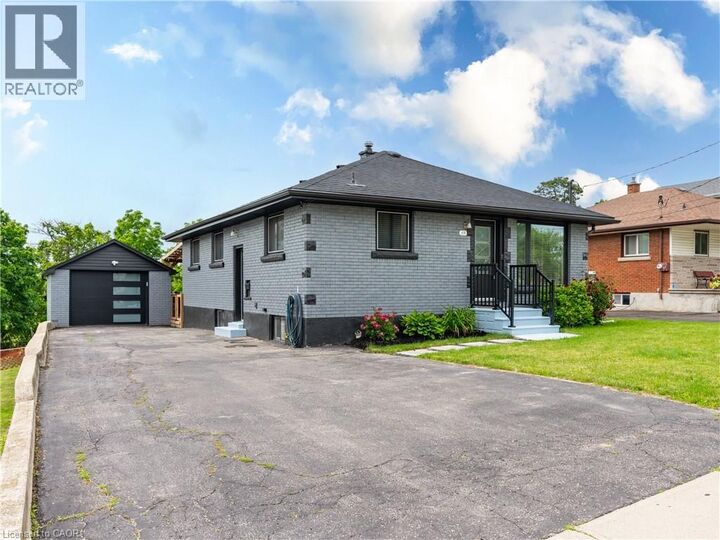 Property Photo:  69 Clarke Street North  ON N4S 7M4 