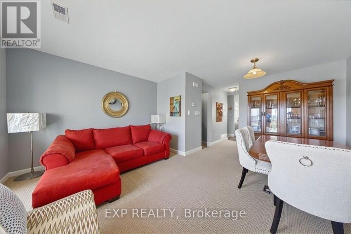 Property Photo:  290 Espin Heights  ON K2J 0Y8 