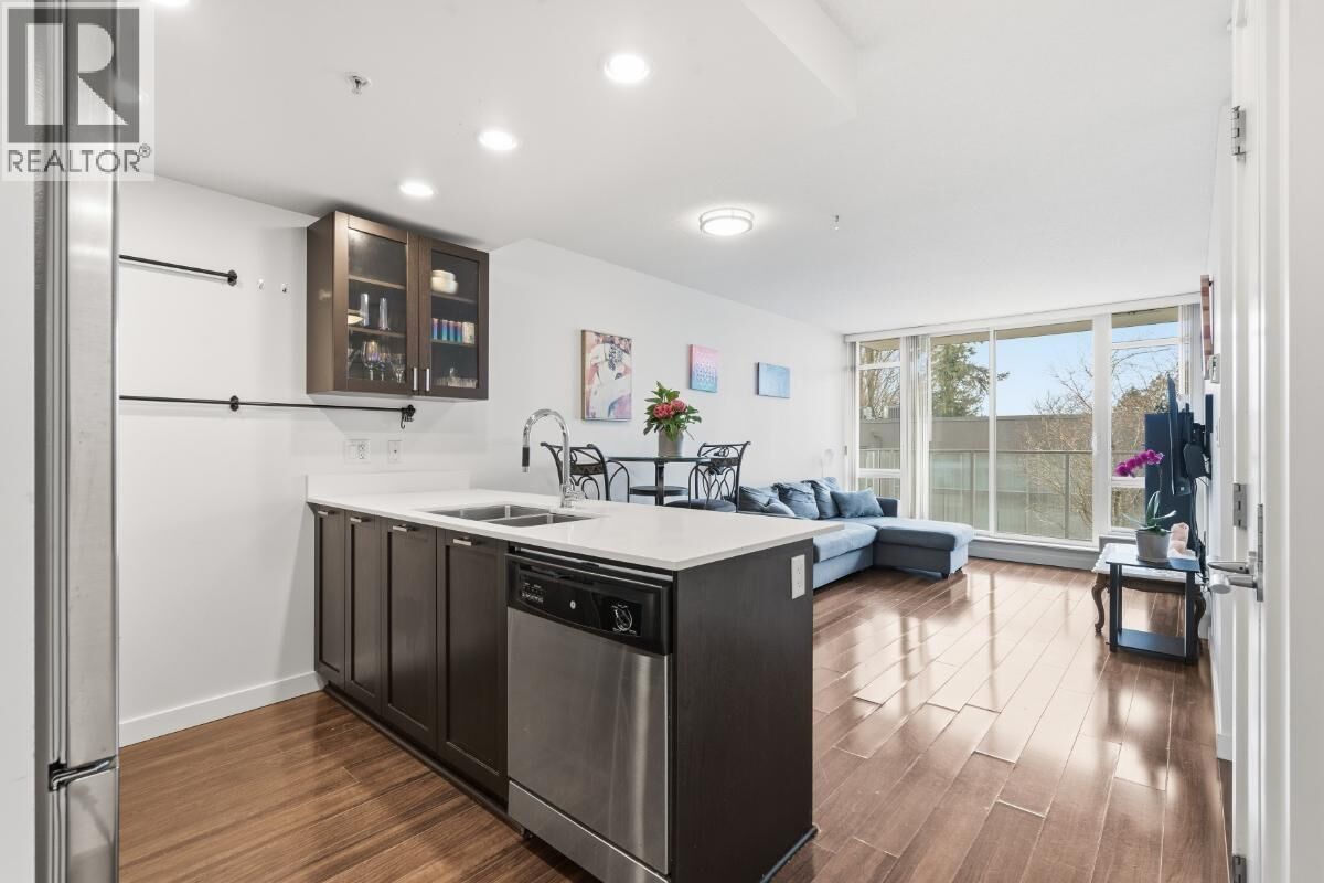 Property Photo: 4818 Eldorado Mews 319 BC V5R 0B3