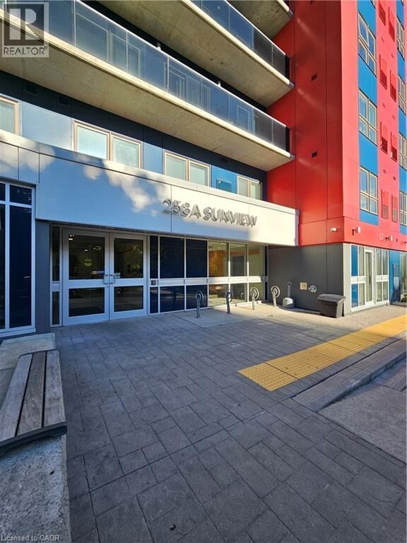 Property Photo: 258 Sunview Street 133 ON N2L 0H6
