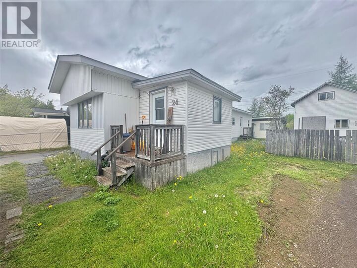 Property Photo: 24 Eltero Park NL A0H 1C0