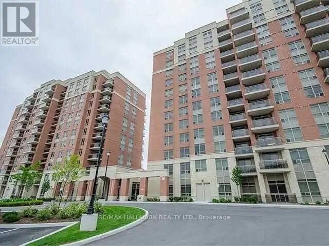 Property Photo: 75 King William Crescent 1007 ON L4B 0B1