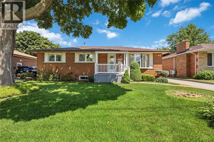 Property Photo: 1102 Indian Road ON N7V 4C5