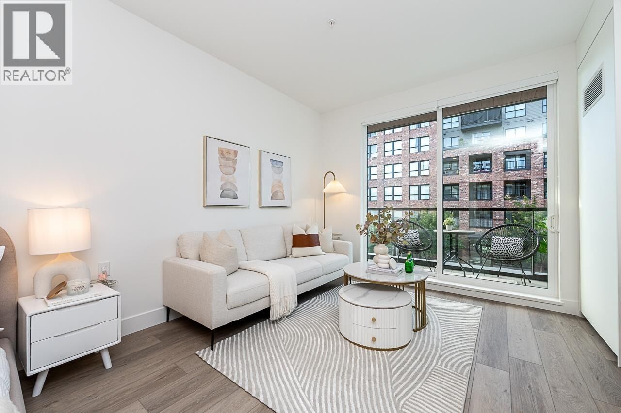 Property Photo:  422 Lakewood Drive 203  BC V5L 4L7 