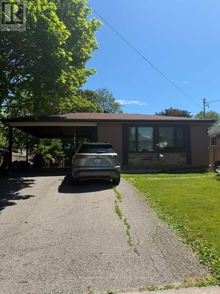 Property Photo:  821 West Shore Boulevard Bsmt  ON L1W 2V5 