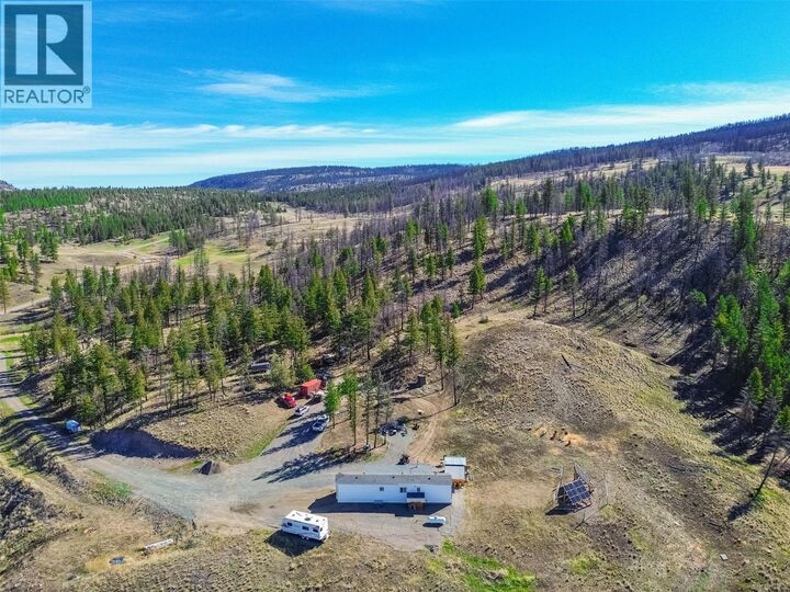 Property Photo: 1832 Mound-Loon Lake Road BC V0K 1K0
