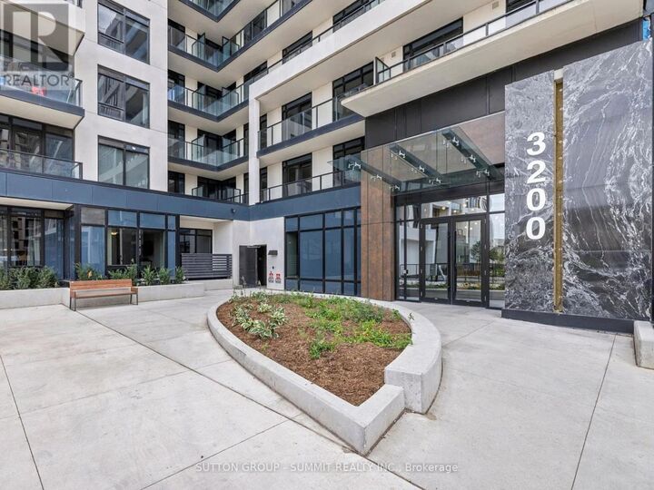 Property Photo: 3200 William Coltson Avenue 505 ON L6H 7W6