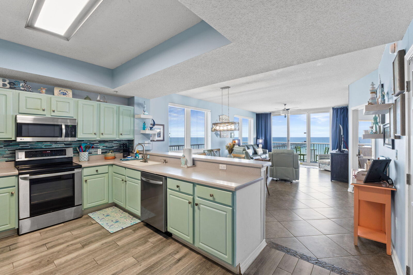 Property Photo: 8575 Gulf Boulevard Unit 601 FL 32566