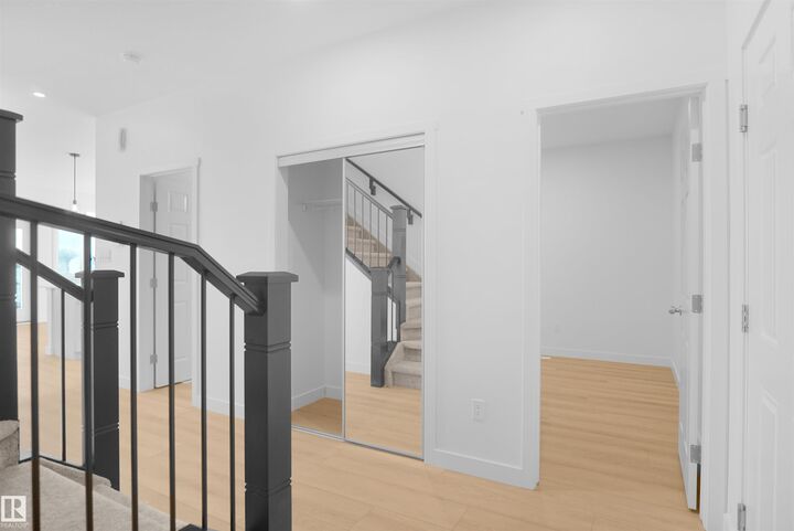 Property Photo: 1169 South Creek Wynd AB T7Z 0J9