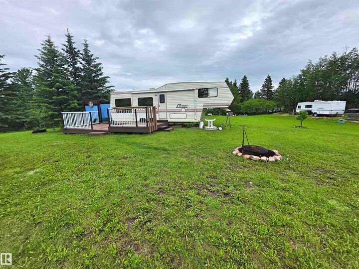 Property Photo:  437, 57201 Range Road 102  AB T0A 3A0 