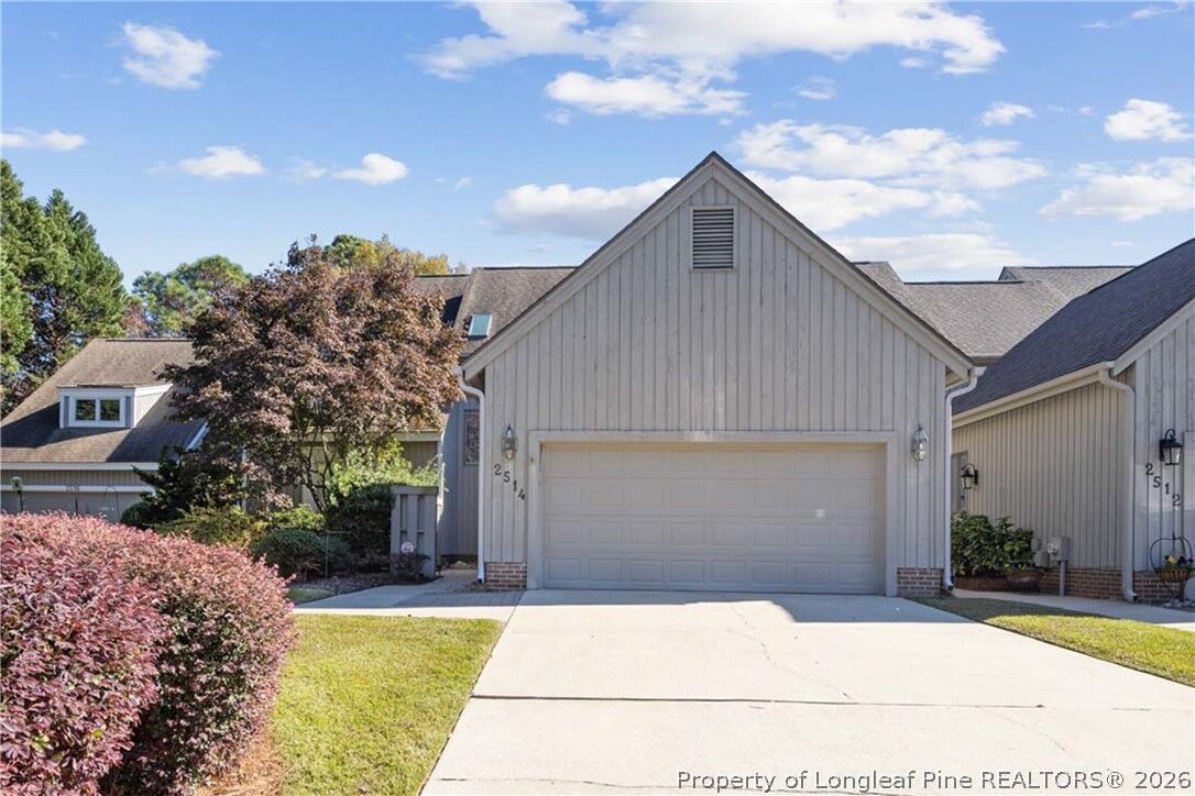 Property Photo:  2514 Woodwind Drive  NC 28304 