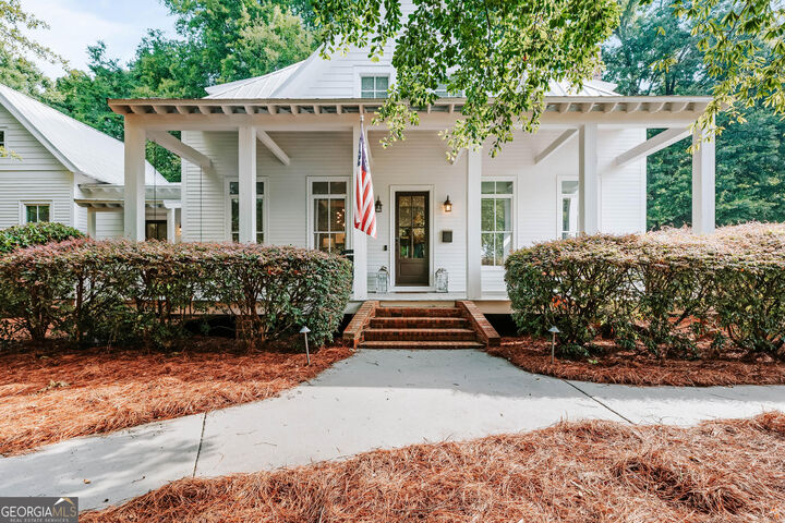 Property Photo:  310 Price Avenue  GA 30606 