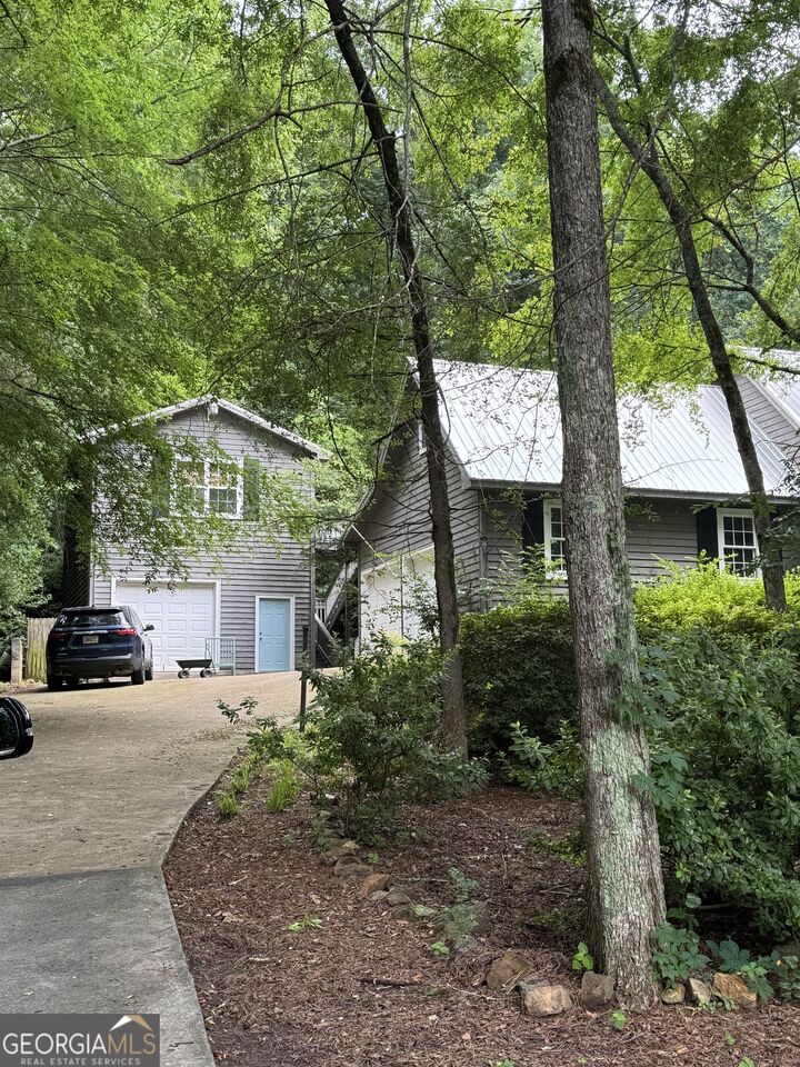 Property Photo: 2956 Horseleg Creek Road SW GA 30165