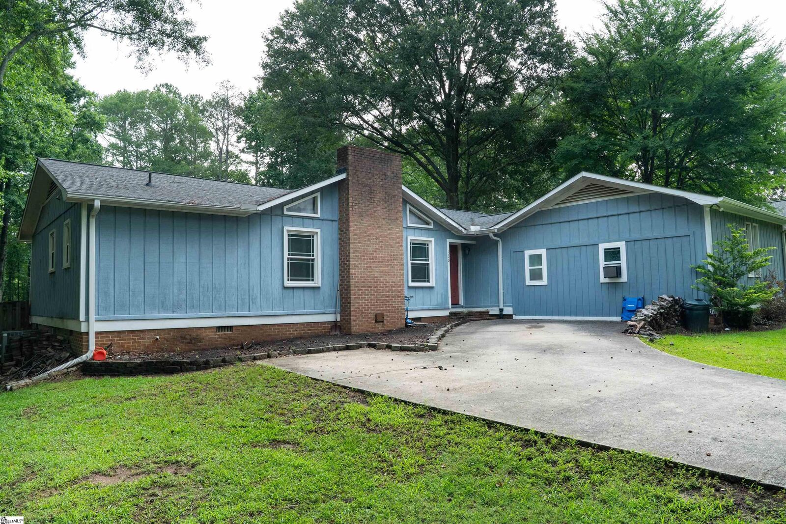 Property Photo:  130 Dogwood Drive  SC 29372 
