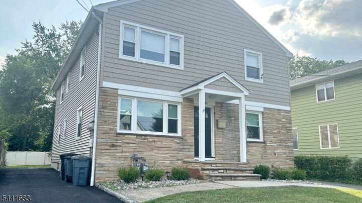 Property Photo:  546 Carleton Rd  NJ 07090 