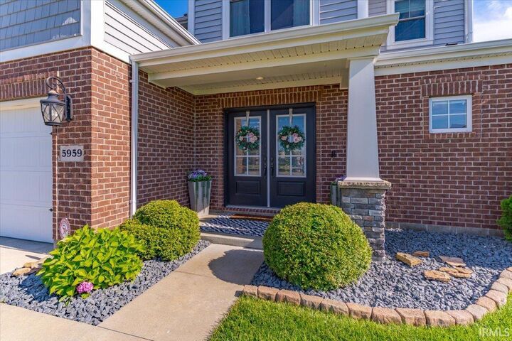Property Photo:  5959 Brookstone Drive  IN 47630 