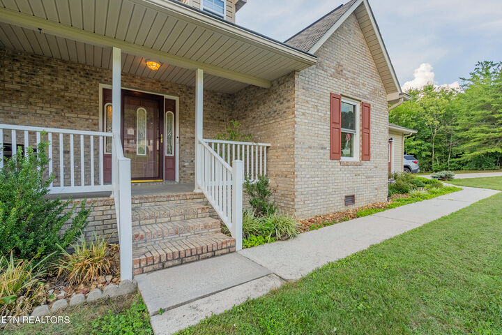 Property Photo:  542 Sunset Ridge Drive  TN 38571 