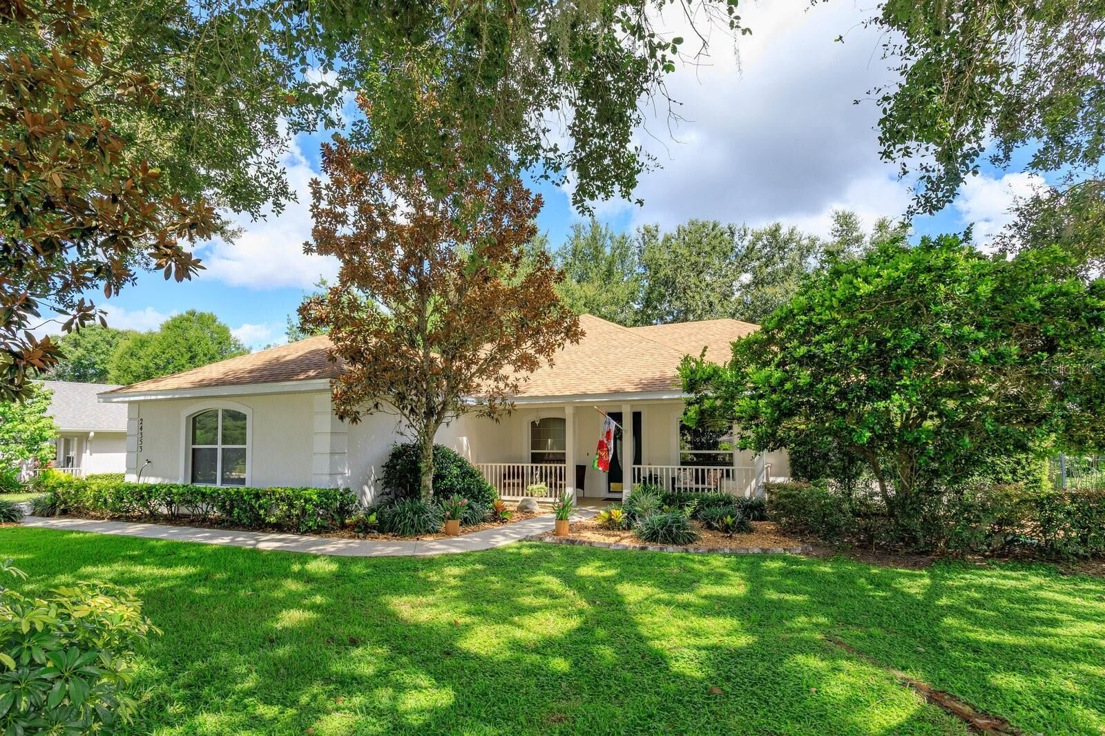 Property Photo:  24353 Calusa Boulevard  FL 32736 