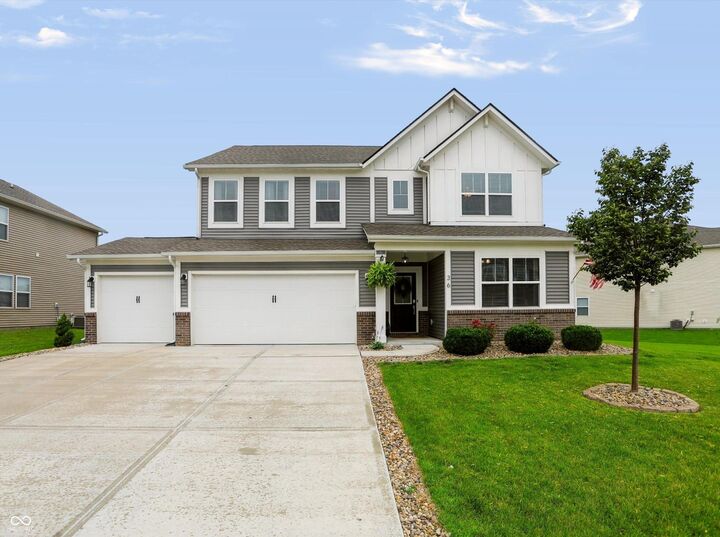 Property Photo:  36 Lively Place  IN 46034 