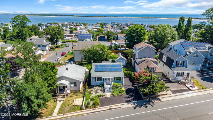 Property Photo:  280 Navesink Avenue  NJ 07732 
