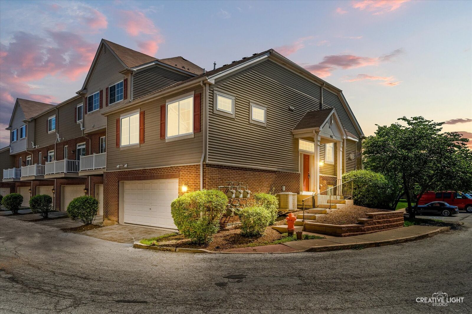 Property Photo: 906 Neudearborn Lane IL 60563