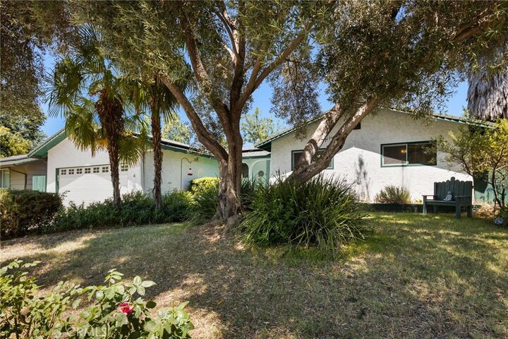 Property Photo:  4 Doris Way  CA 95926 