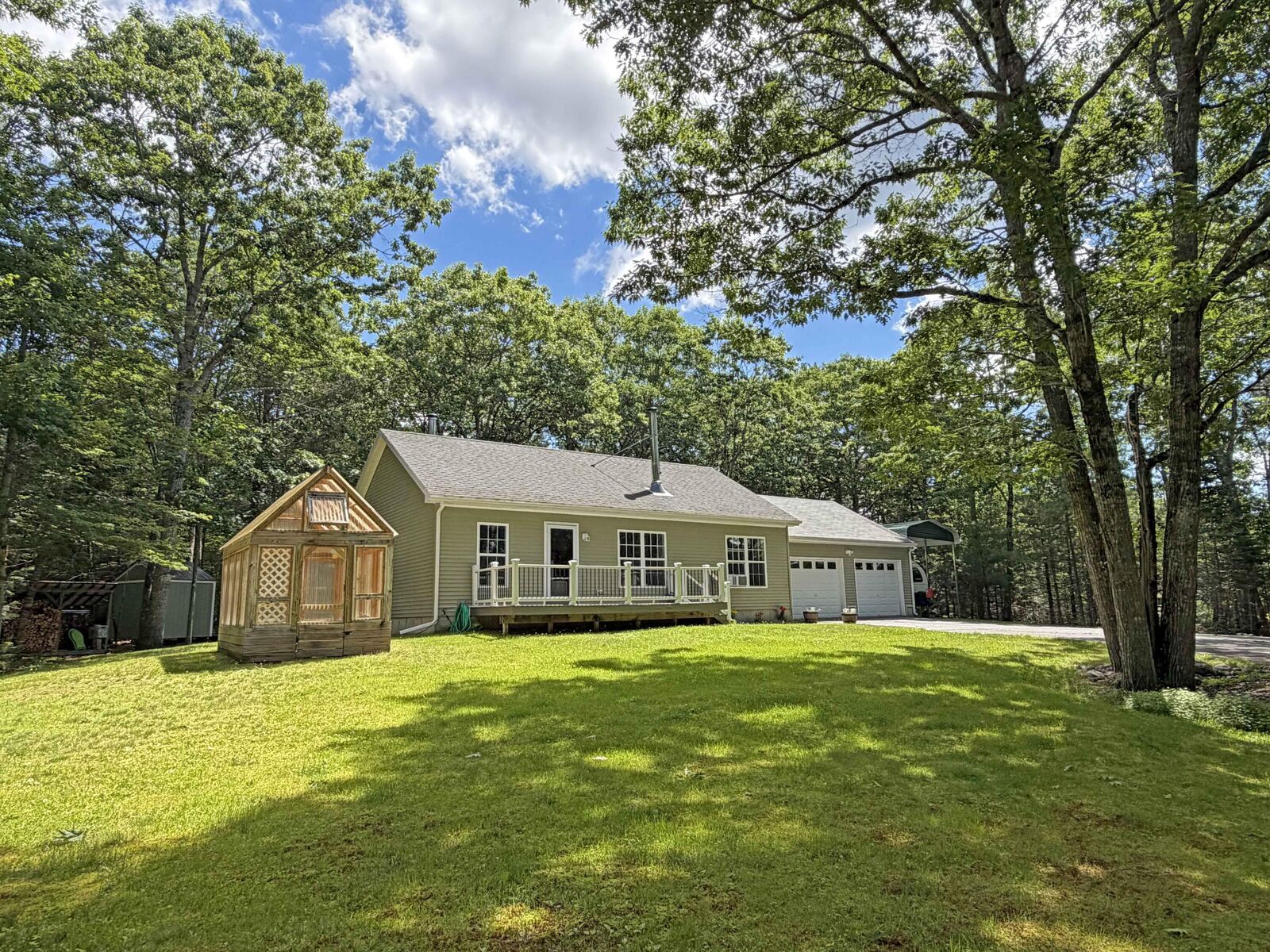 Property Photo: 21 Fenwick Way ME 04605
