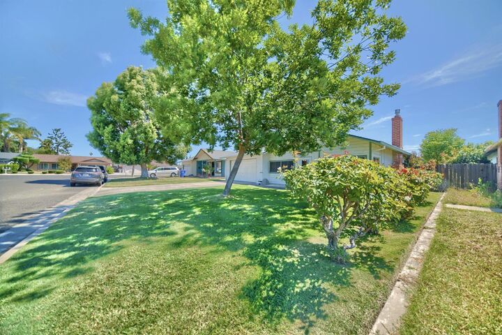 Property Photo:  2144 Herman Street  CA 95301 