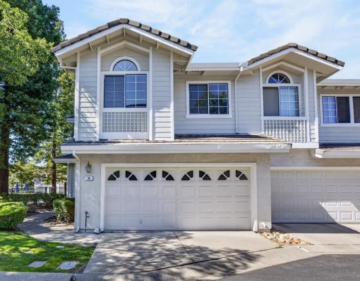 Property Photo: 38 Copperfield Ln CA 94506