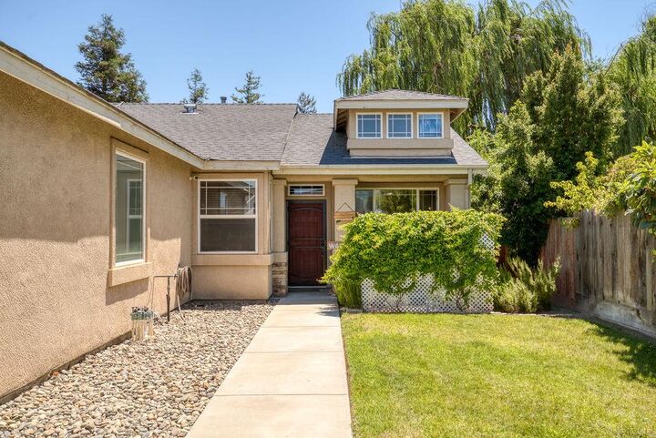Property Photo:  5414 Leandra Court  CA 95328 