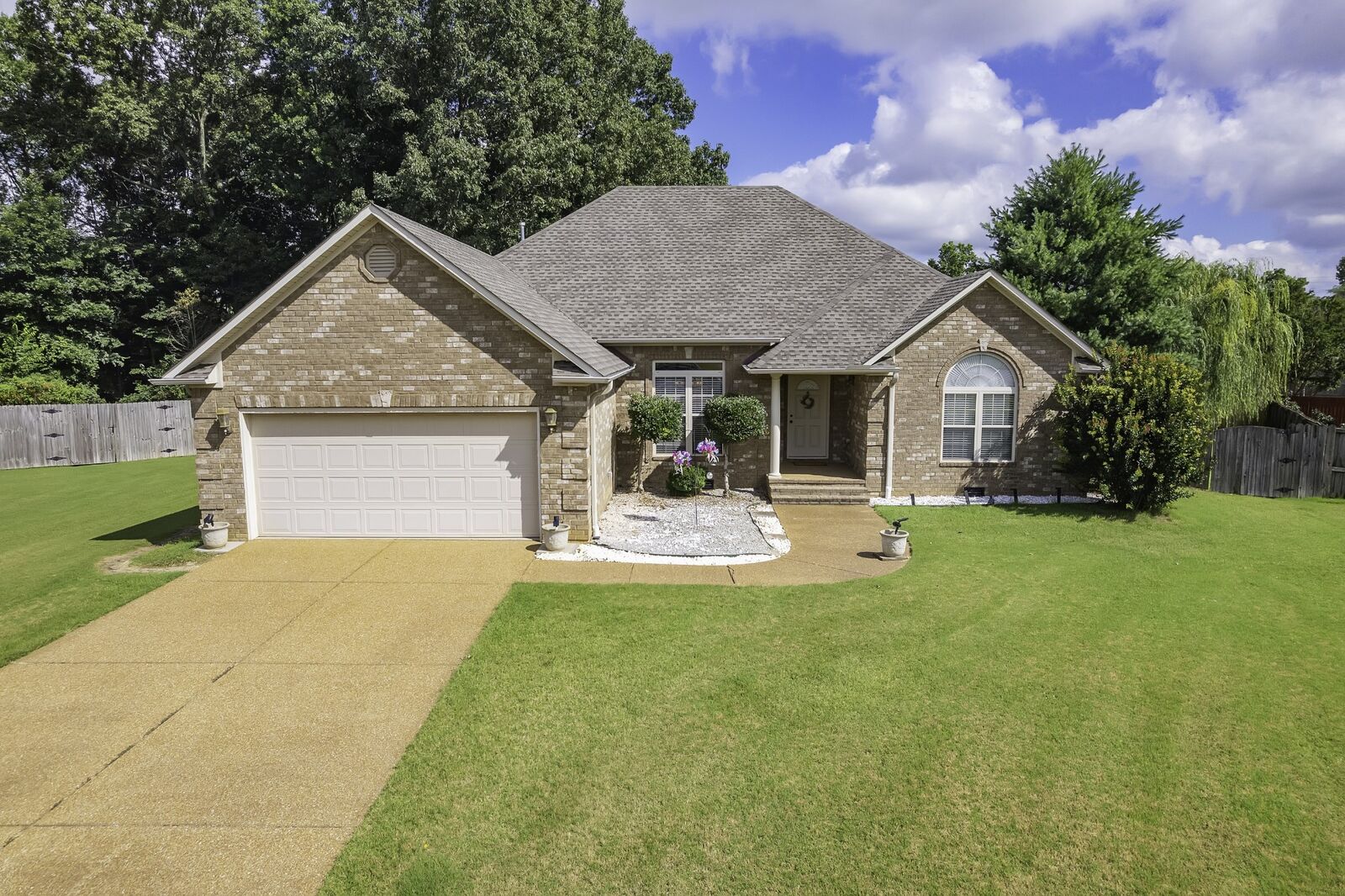 Property Photo:  87 Lennox Village Dr  TN 38305 