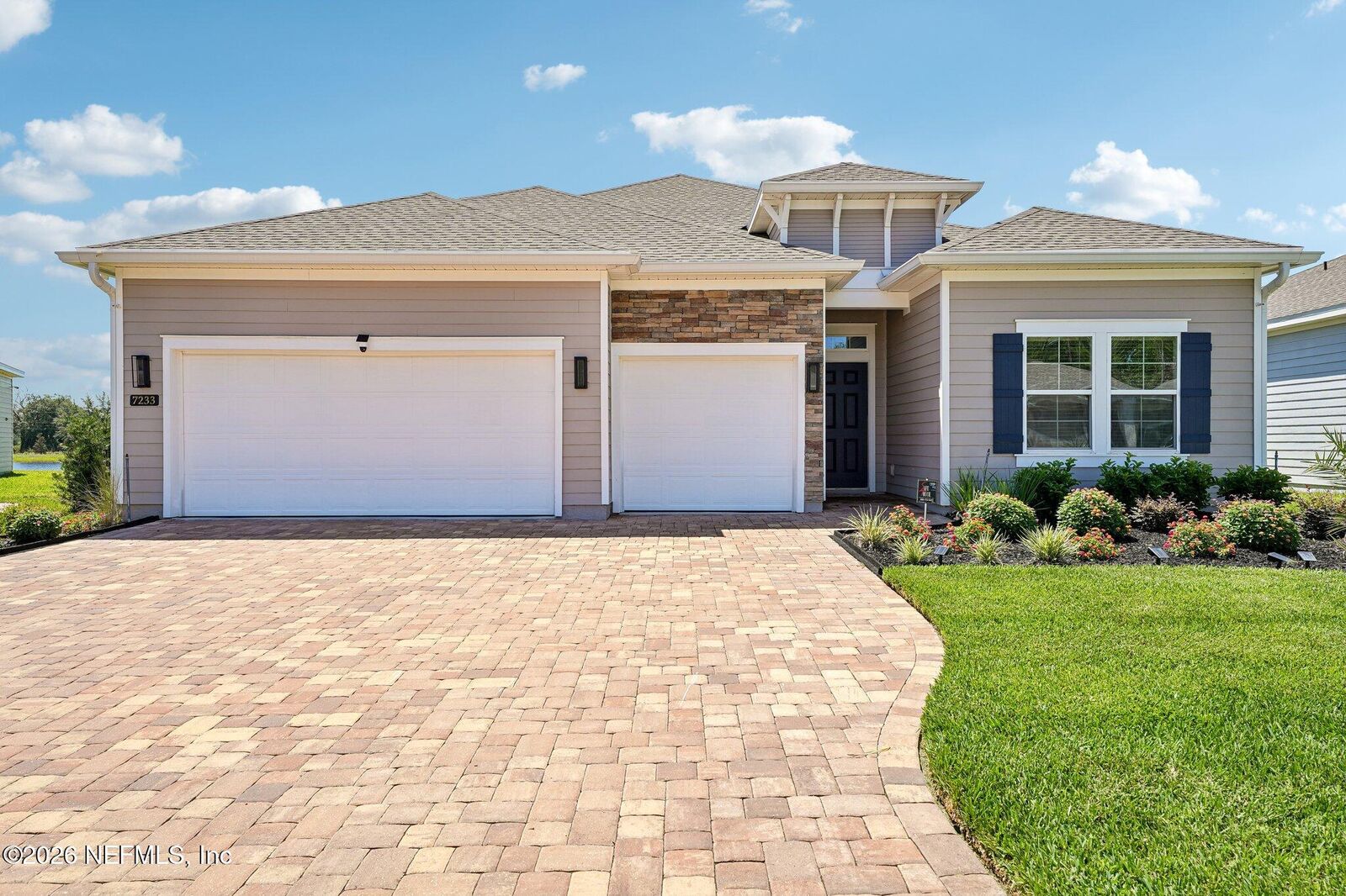 Property Photo:  7233 Calamint Avenue  FL 32219 