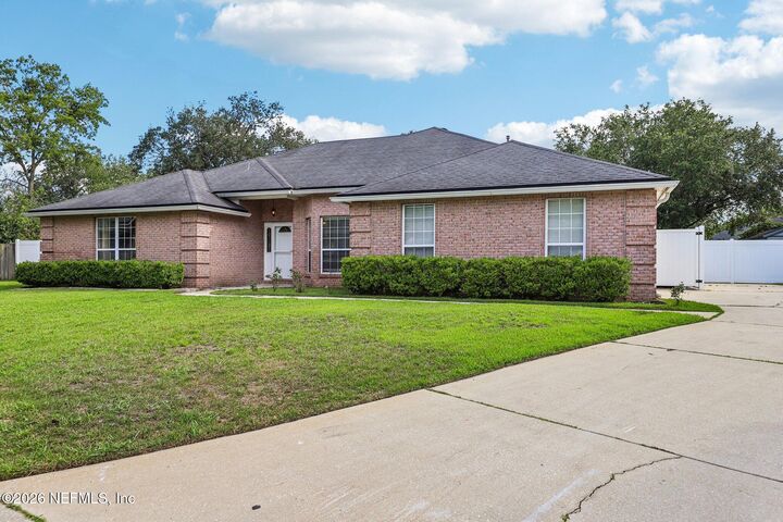Property Photo:  3165 N Star Court  FL 32068 