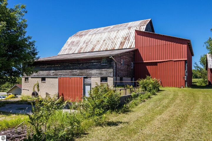 Property Photo: 12924 McLachlan Road MI 49648