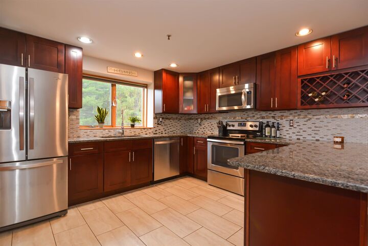 Property Photo: 62 Schooner Landing NH 03842