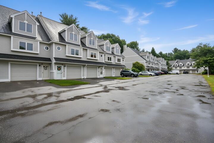 Property Photo:  62 Schooner Landing  NH 03842 