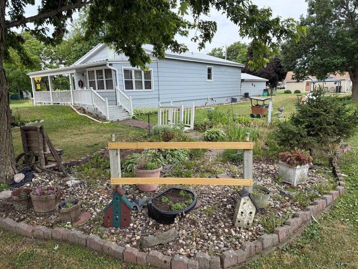 Property Photo:  10923 Main Street  MN 56036 